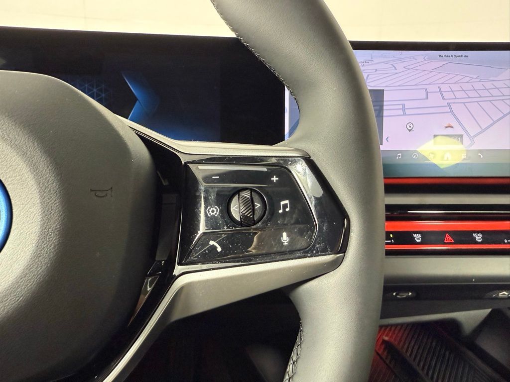 Thumbnail: 2025 BMW i5 - 19