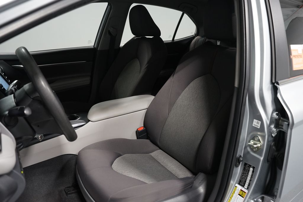 Thumbnail: 2020 Toyota Camry - 23