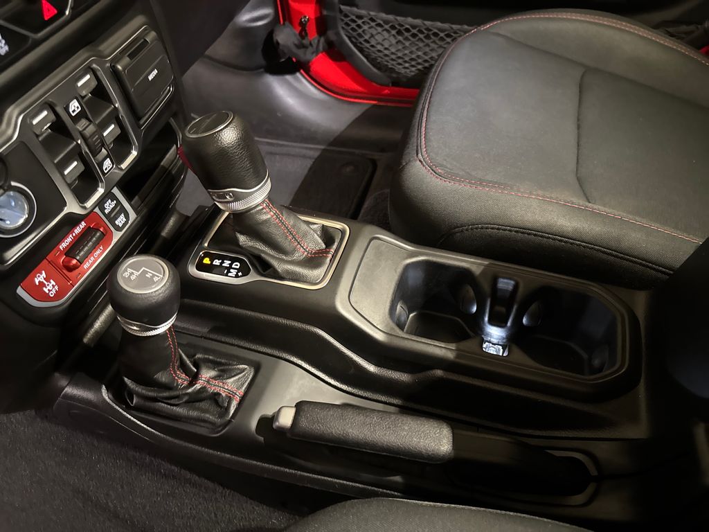 Certified Used 2021 Red Jeep Rubicon image 29