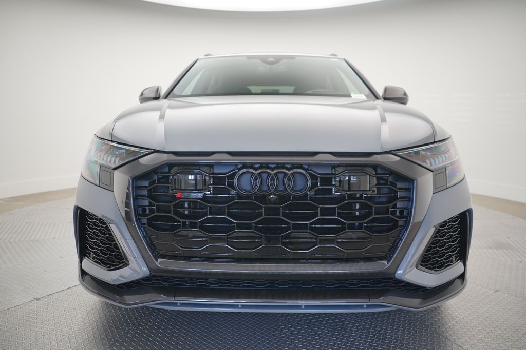 2024 Audi RS Q8 4.0T 6