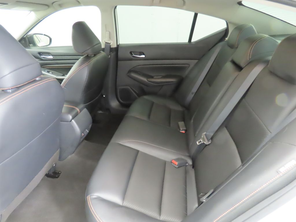 Thumbnail: 2022 Nissan Altima - 19