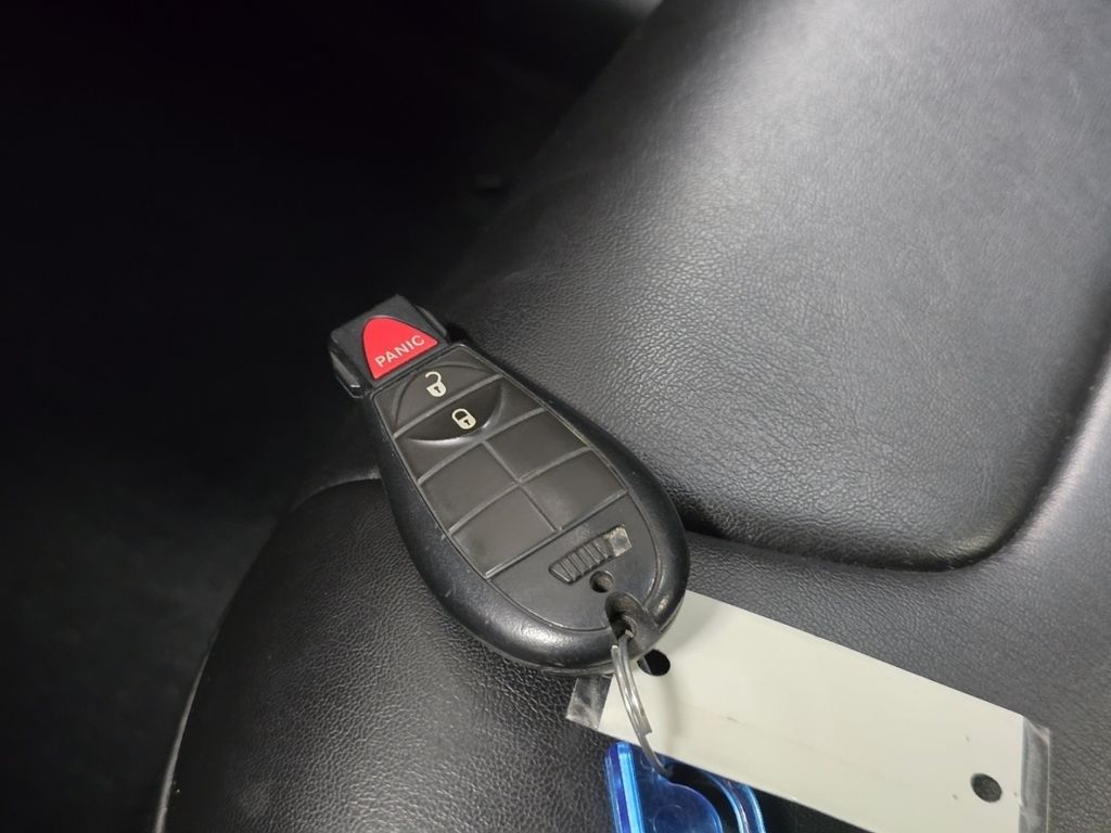 Used 2020 Black Jeep Trailhawk image 30