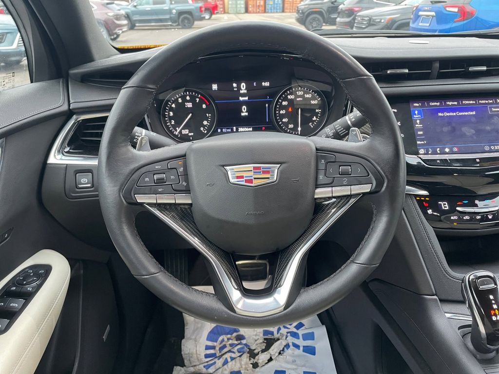 2020 Cadillac XT6 Sport 11