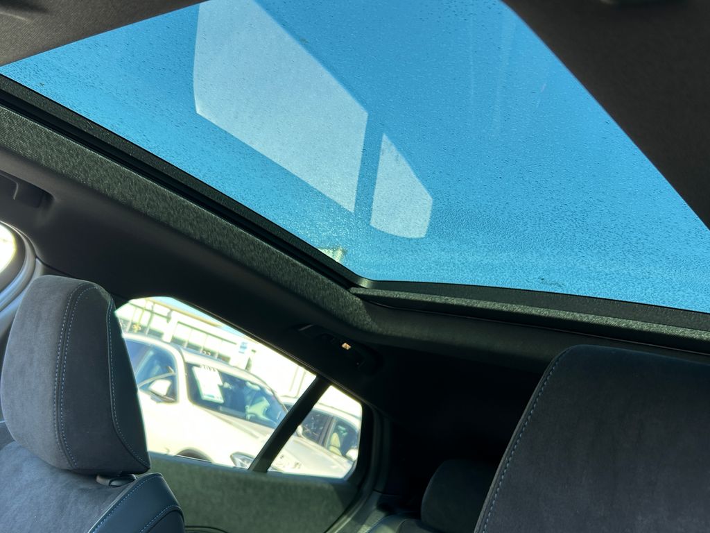 Thumbnail: 2025 BMW X2 - 16