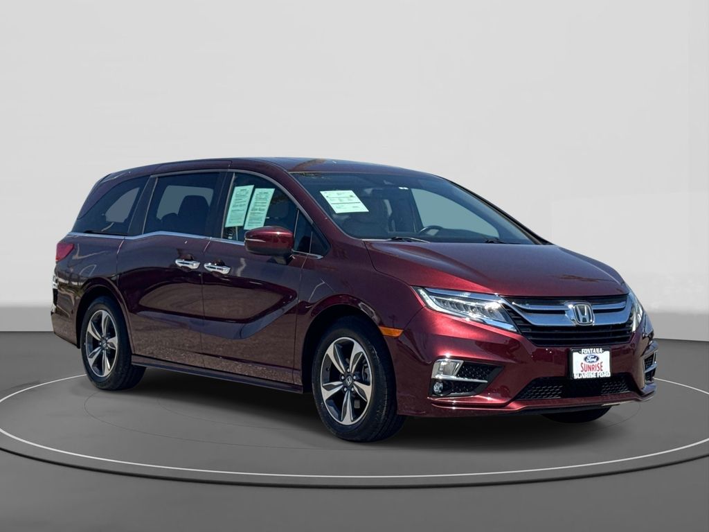 Used 2018 Honda Odyssey Touring 4D Passenger Van