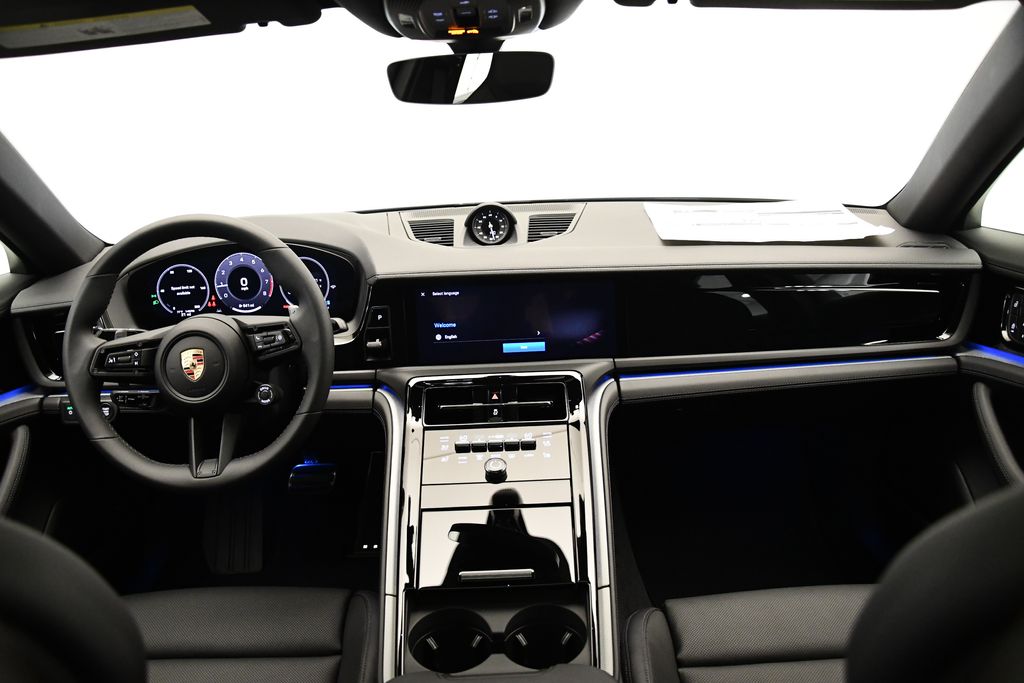 Thumbnail: 2024 Porsche Panamera - 23