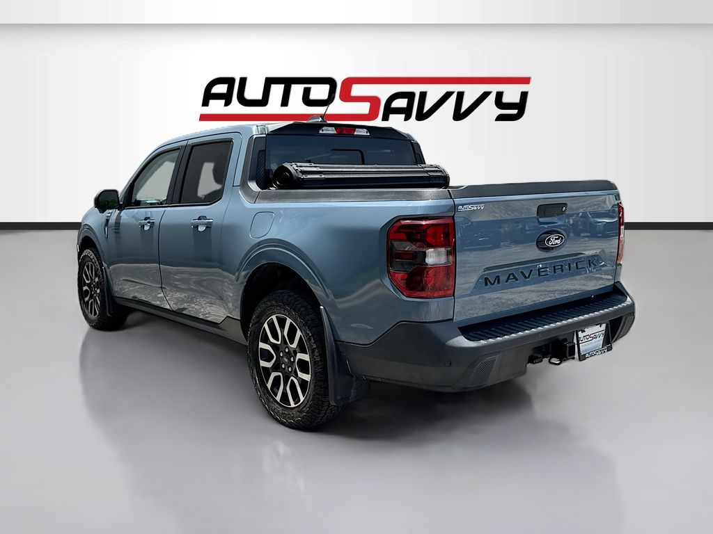 Used 2025 Gray Ford Lariat image 5