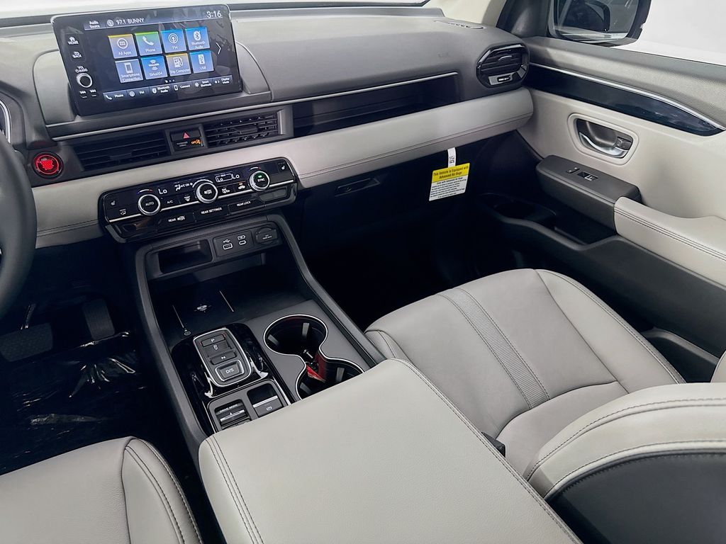 Used Car 2025 Honda Pilot  Ex-l For Sale Under $50,000 In Austin, Texas