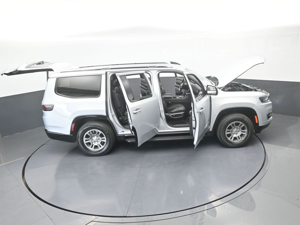 Used 2022 Silver Zynith Jeep Series I image 78