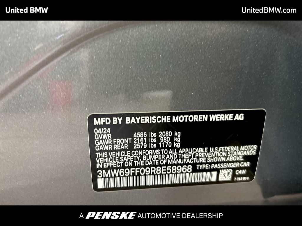 2024 BMW 3 Series 330i 23