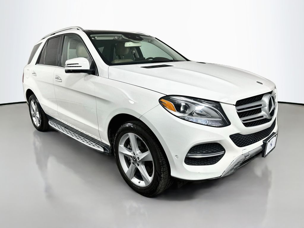 Thumbnail: 2018 Mercedes-Benz GLE - 3