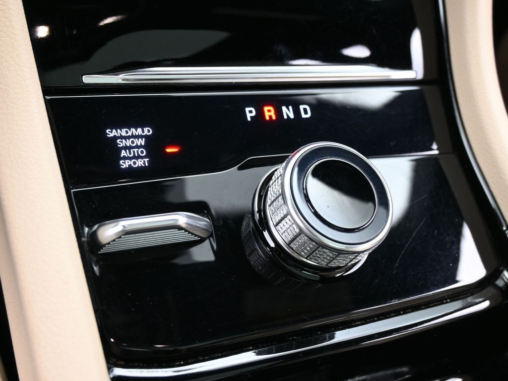 Used 2023 Bright White Clearcoat Jeep Limited image 24