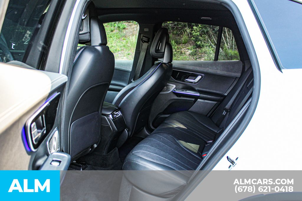 Used 2023 White Mercedes-Benz 350 SUV image 18