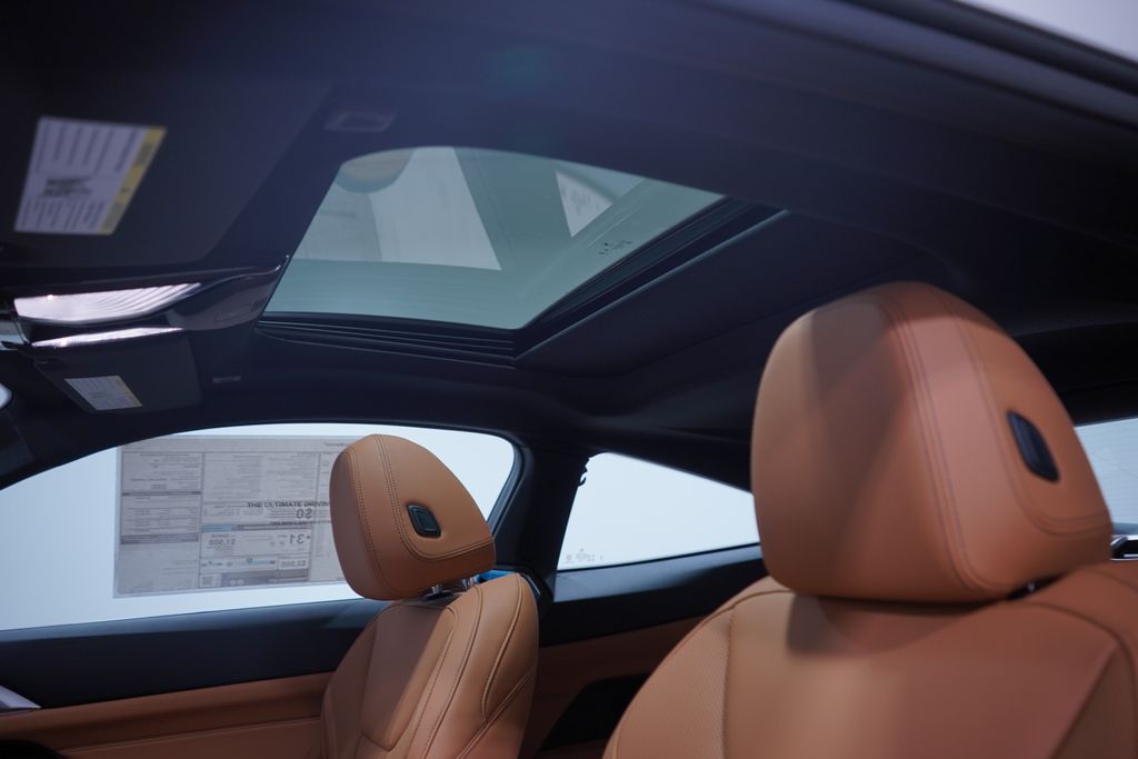 Thumbnail: 2026 BMW 4 Series - 8