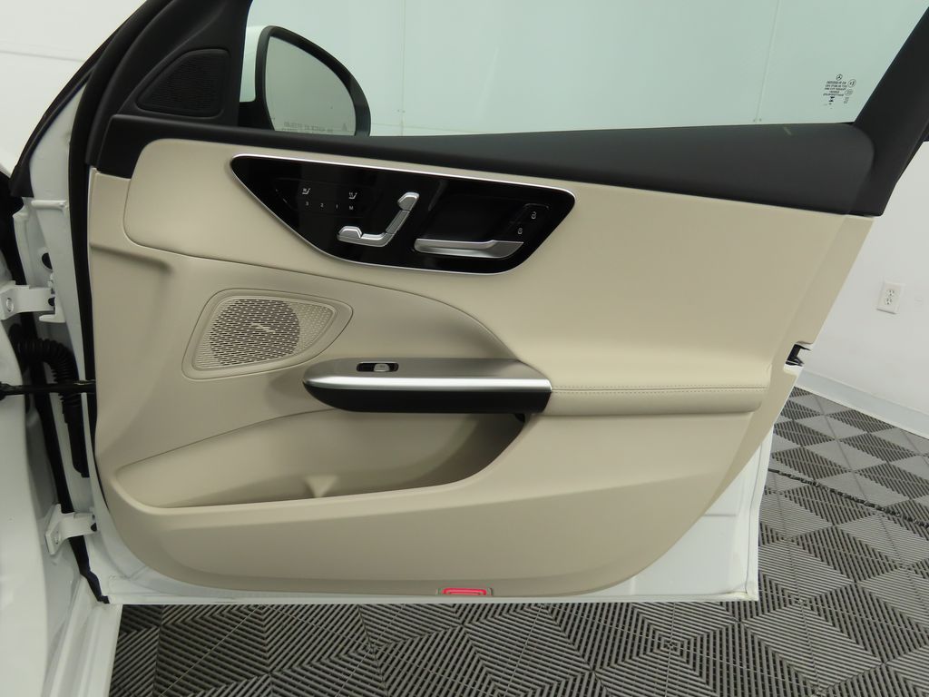 2025 Mercedes-Benz C-Class C 300 26