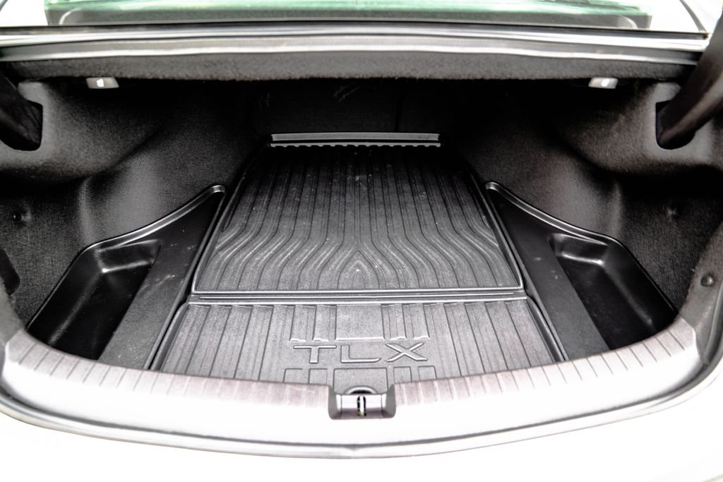 Used 2018 Acura TLX Sedan