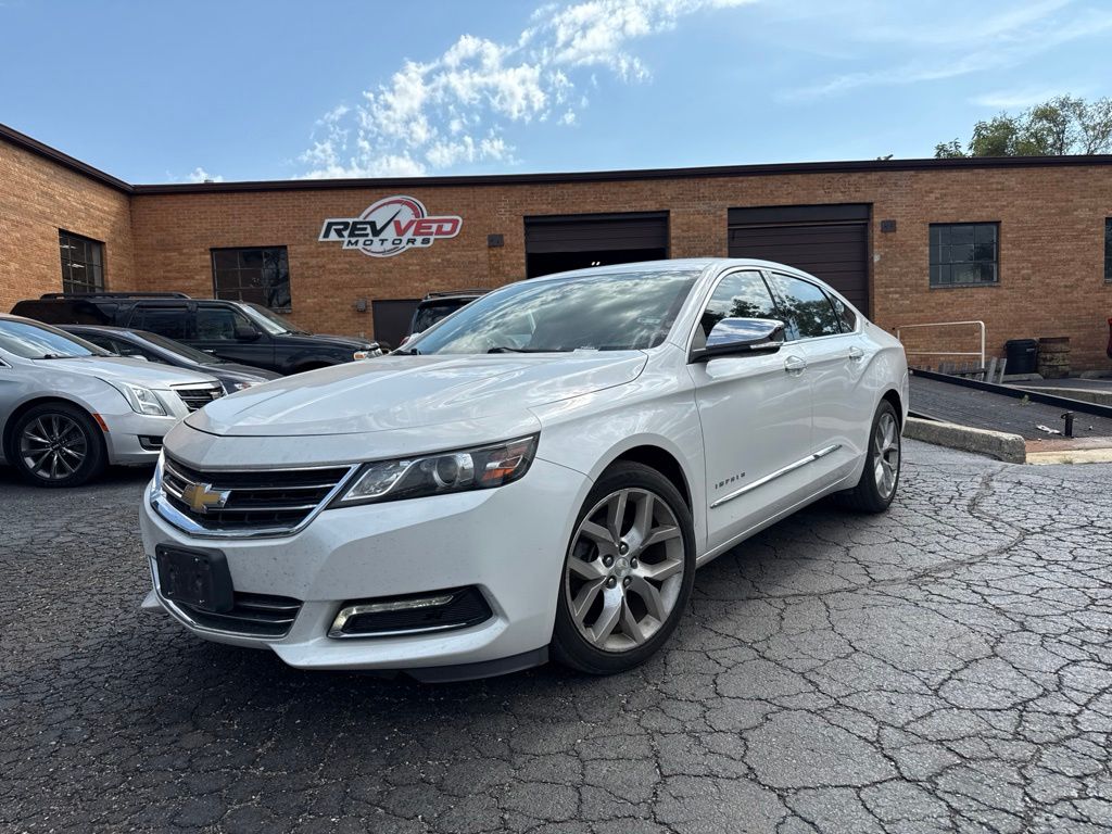 Pearl 2018 Chevrolet Impala Sedan Front-Wheel Drive 6-Speed Automatic Overdrive