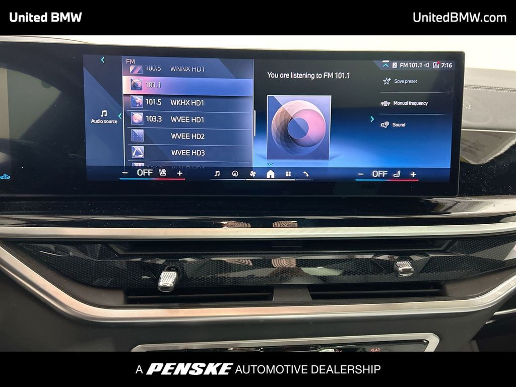 Thumbnail: 2024 BMW X7 - 16