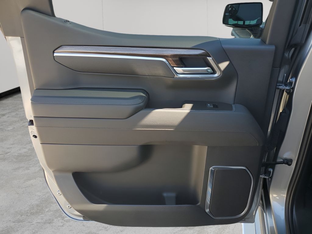Used Car 2025 Chevrolet Silverado 1500  Lt For Sale Under $50,000 In Austin, Texas