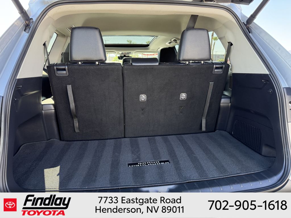 Used 2025 Toyota Grand Highlander SUV