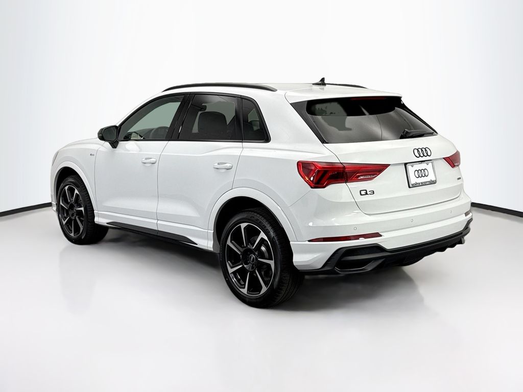 Thumbnail: 2025 Audi Q3 - 7