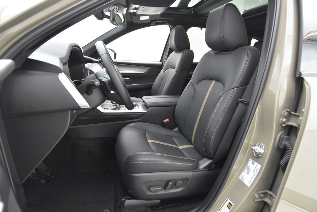 2025 Mazda CX-70 PHEV Premium Plus photo