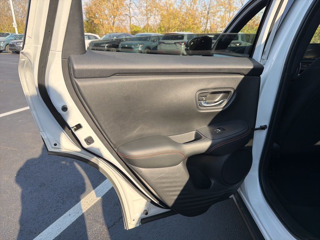 Thumbnail: 2023 Honda HR-V - 20