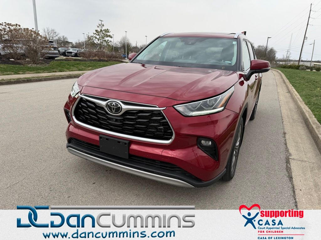 Red (Ruby Flare Pearl) 2021 Toyota Highlander Platinum AWD SUV / Crossover All-Wheel Drive 8-Speed Automatic