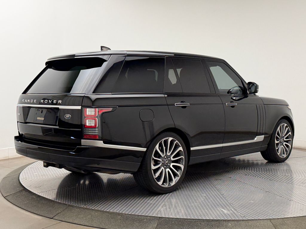 Thumbnail: 2017 Land Rover Range Rover - 8