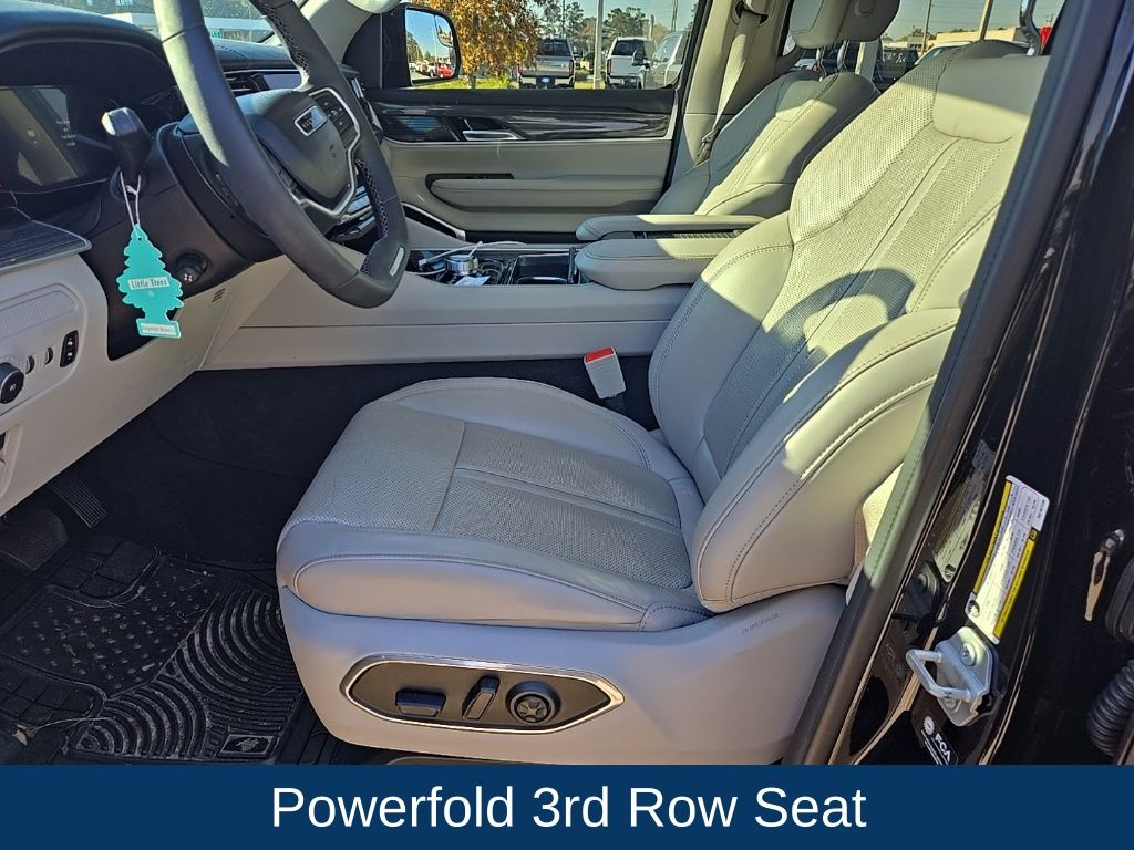 2022 Jeep Wagoneer Series II 4x2