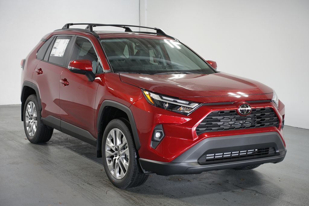 Thumbnail: 2025 Toyota RAV4 - 3