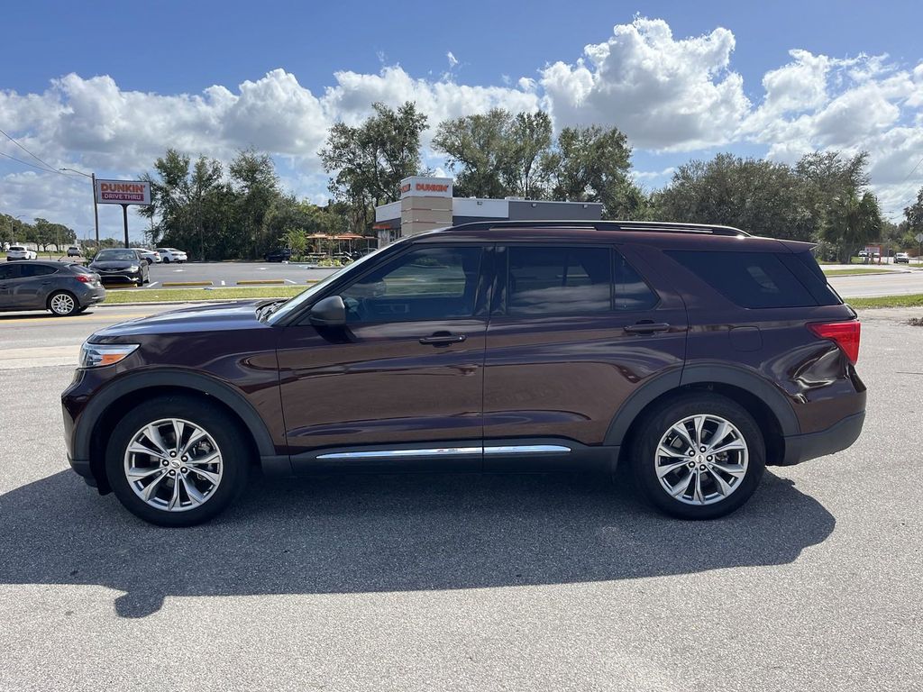 2020 Ford Explorer XLT 8