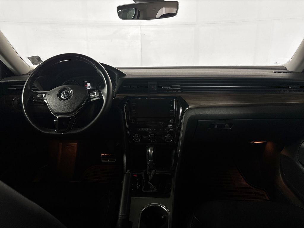 2020 Volkswagen Passat 2.0T SEL
