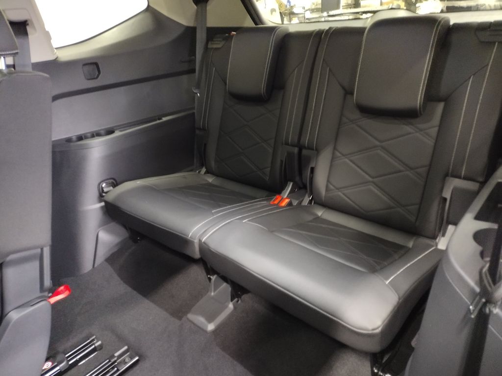 2026 Volkswagen Atlas SE w/Technology