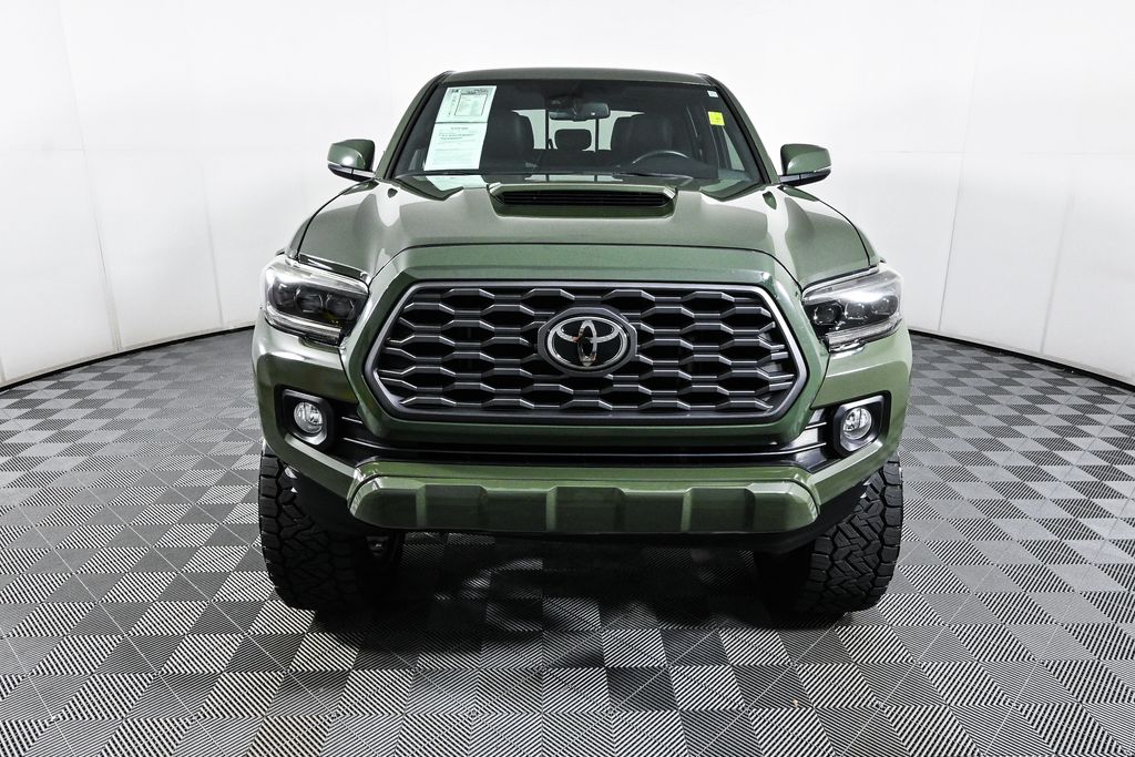 2022 Toyota Tacoma TRD Sport 2