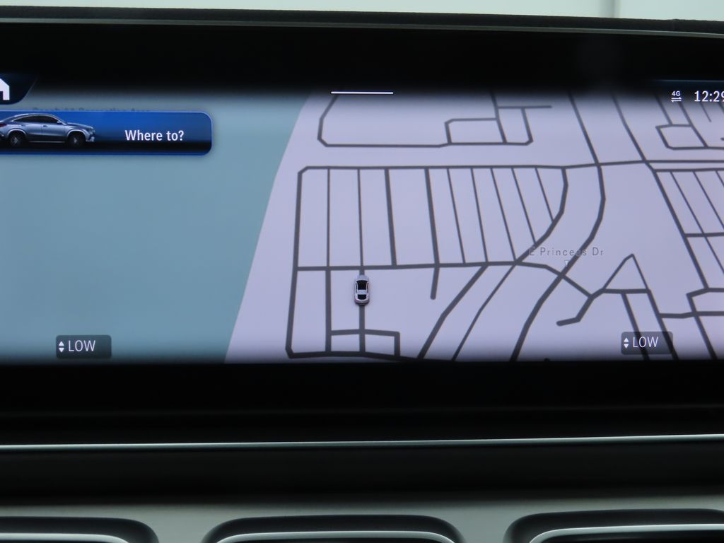 Thumbnail: 2026 Mercedes-Benz GLE - 16