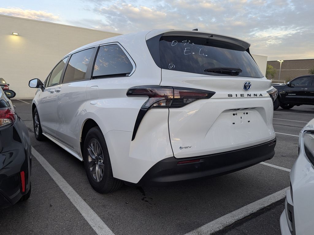 Used 2025 Toyota Sienna Van