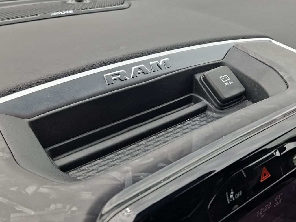 Used 2025 White Ram Big Horn/Lone Star image 48