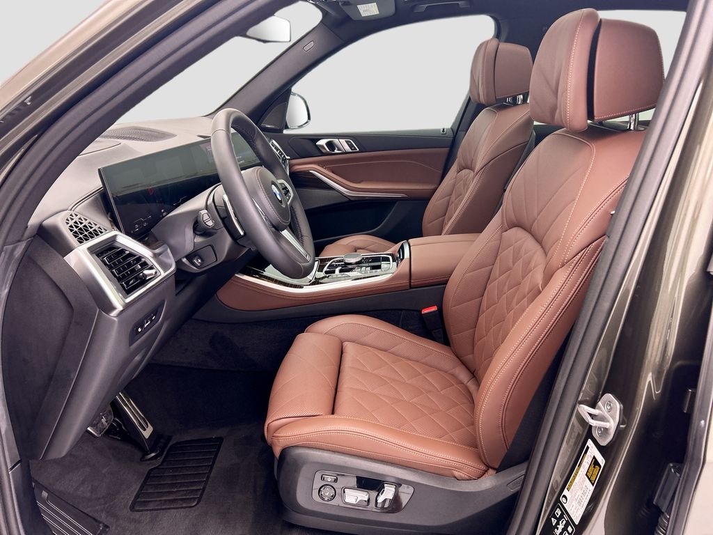 Thumbnail: 2026 BMW X5 - 18