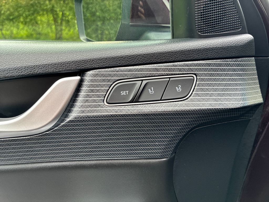 2024 Hyundai Palisade Limited Red at Spitzer Acura