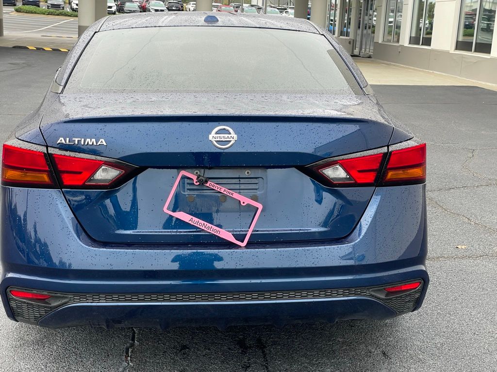 Thumbnail: 2020 Nissan Altima - 4