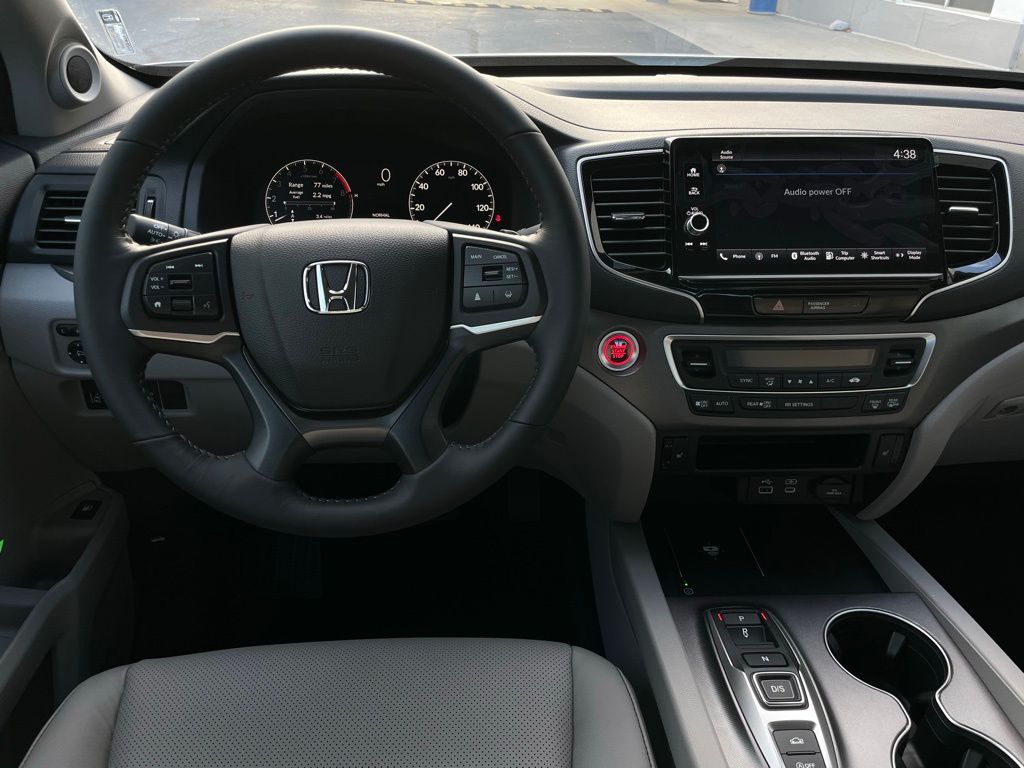 Thumbnail: 2025 Honda Ridgeline - 11