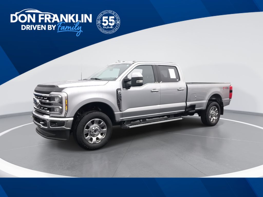 2024 Ford F-350 Super Duty Lariat Crew Cab 4WD