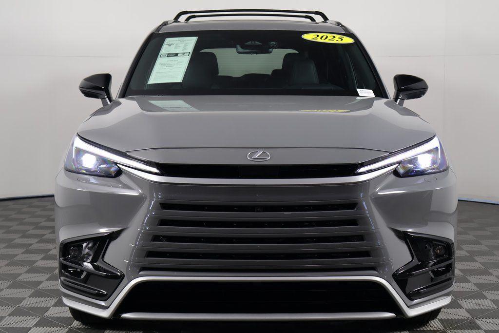Thumbnail: 2025 Lexus TX - 2