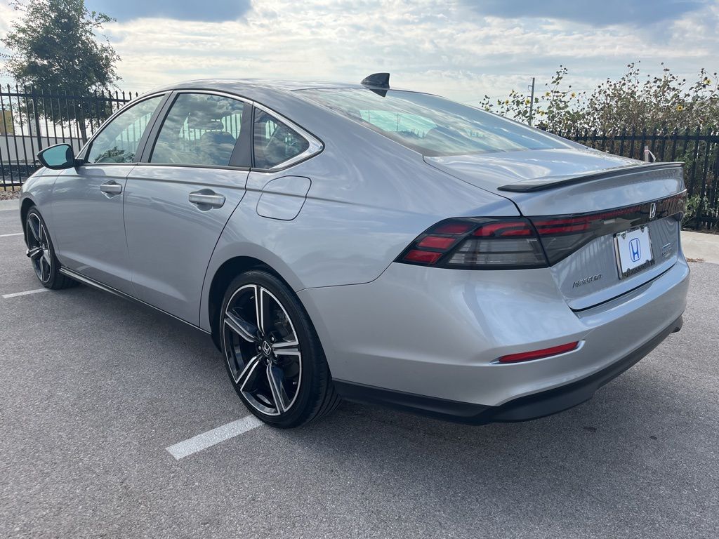 Thumbnail: 2023 Honda Accord - 6