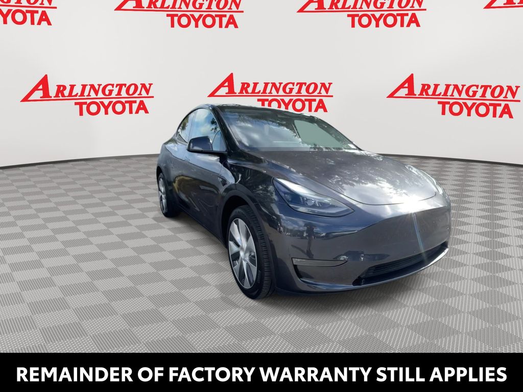 Used 2024 Tesla Model Y Long Range with VIN 7SAYGDEE5RA221909 for sale in Jacksonville, FL