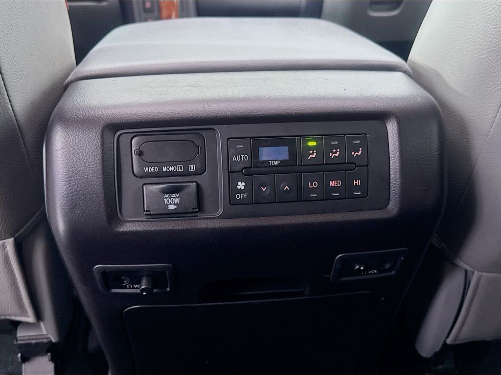 Used Car 2018 Toyota Sequoia  Platinum For Sale Under $35,000 In Austin, Texas
