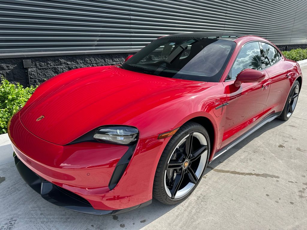 2021 Porsche Taycan Turbo S 6