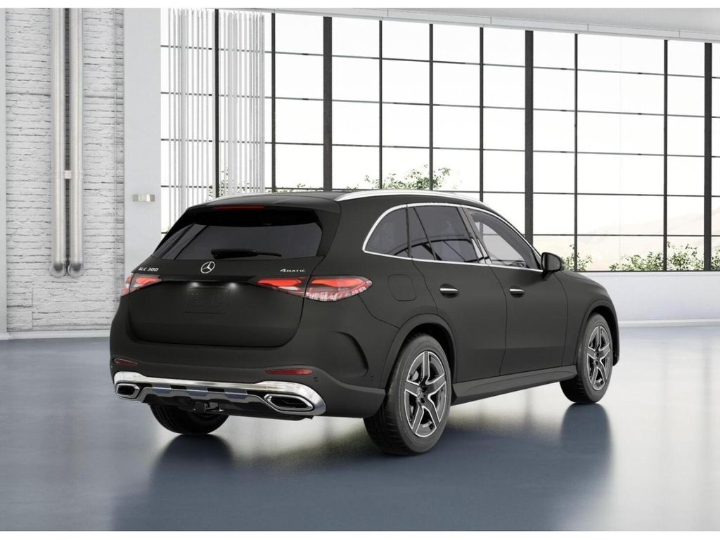 Thumbnail: 2026 Mercedes-Benz GLC - 22