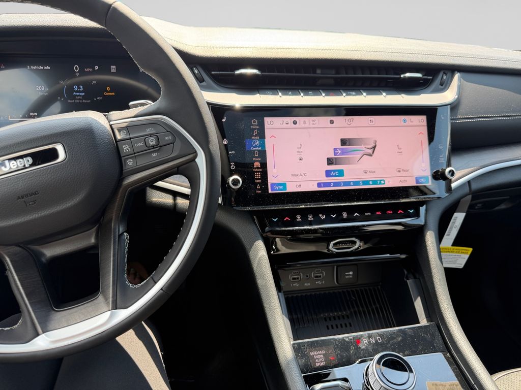 2026 Jeep Grand Cherokee Altitude Silver at Spitzer Acura